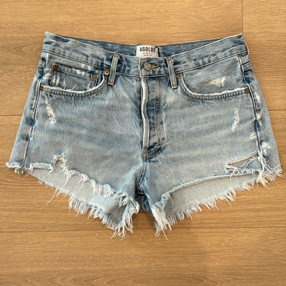 Agolde Parker Jean shorts size 28. Color swap meet.